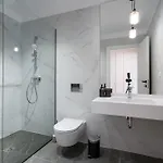 Luxury 1br Entire Fast Wifi In One Cotroceni Bucureşti
