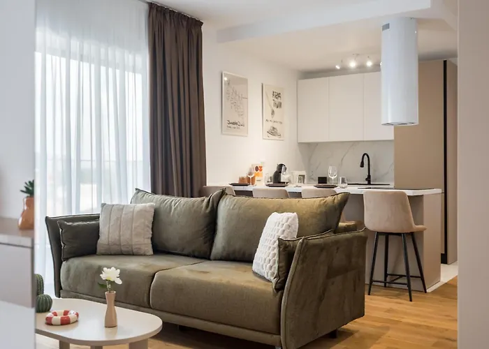 Luxury 1br Entire Fast Wifi In One Cotroceni Apartament Bukareszt