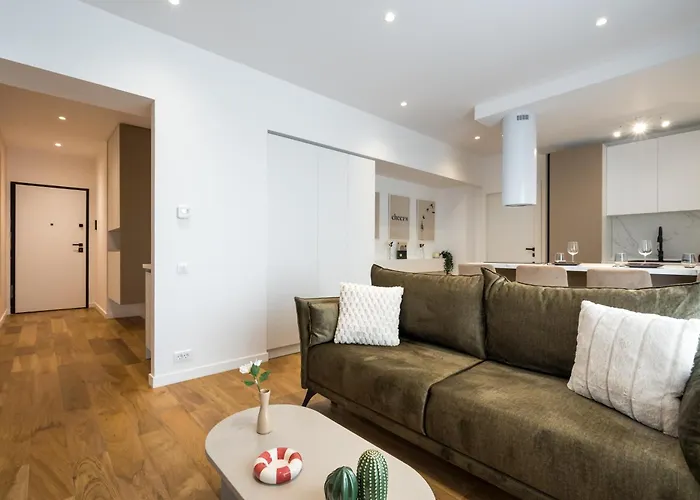 Luxury 1br Entire Fast Wifi In One Cotroceni * Bukarest