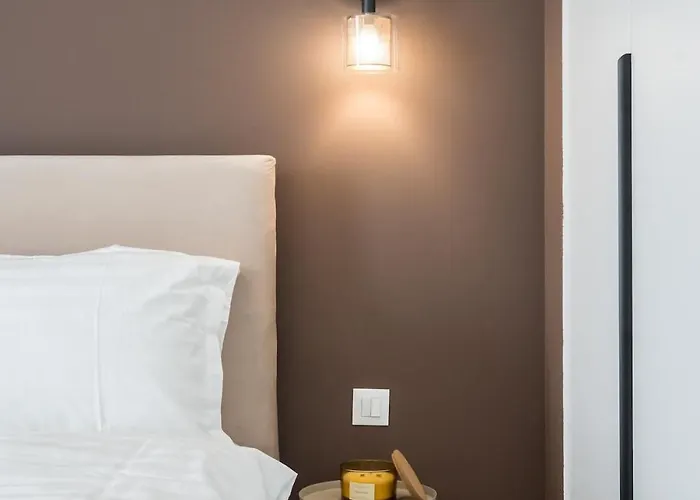 Luxury 1br Entire Fast Wifi In One Cotroceni Bukurešť