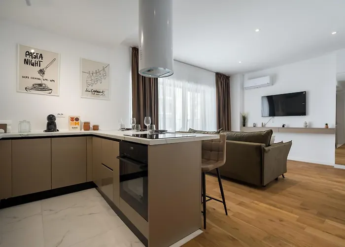 Lejlighed Luxury 1br Entire Fast Wifi In One Cotroceni