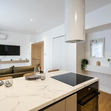 Apartamento Luxury 1br Entire Fast Wifi In One Cotroceni