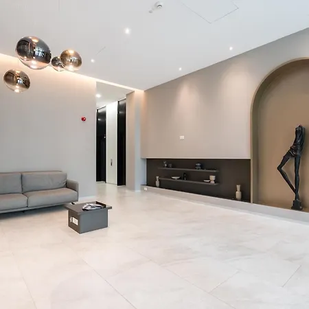 Luxury 1br Entire Fast Wifi In One Cotroceni Daire *